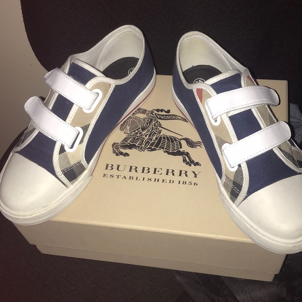 Burberry Sneakers
